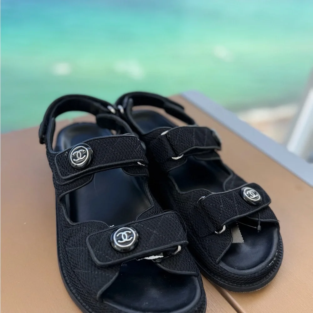 CHANEL 21C DAD CC Logo fabric Sandals with Silver Details